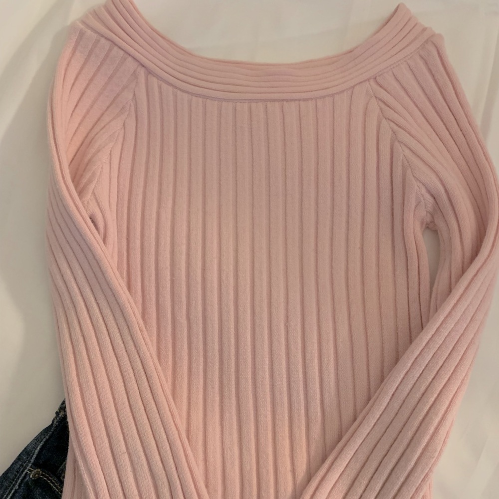 Pink Ribbed Girl’s Top in Size Medium